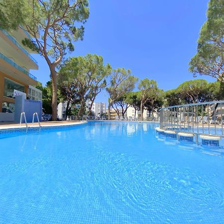 Rentalmar Blue Beach & Pool Salou Exteriér fotografie