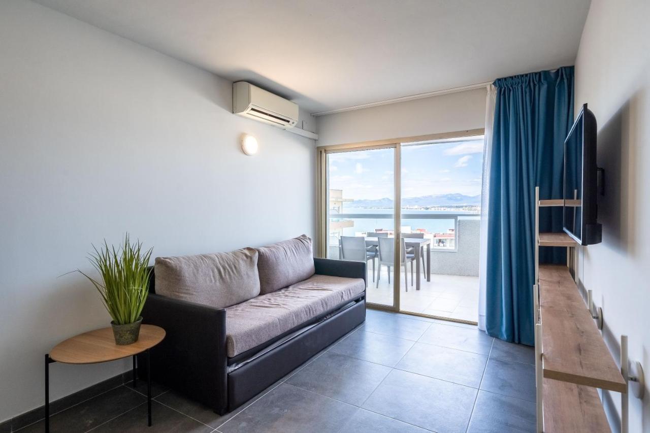 Rentalmar Blue Beach & Pool Salou Pokoj fotografie