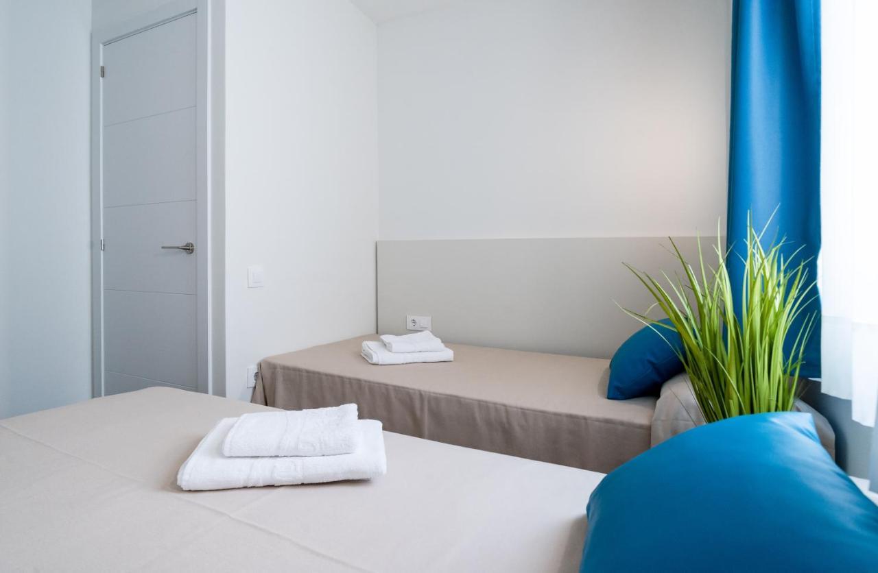 Rentalmar Blue Beach & Pool Salou Pokoj fotografie